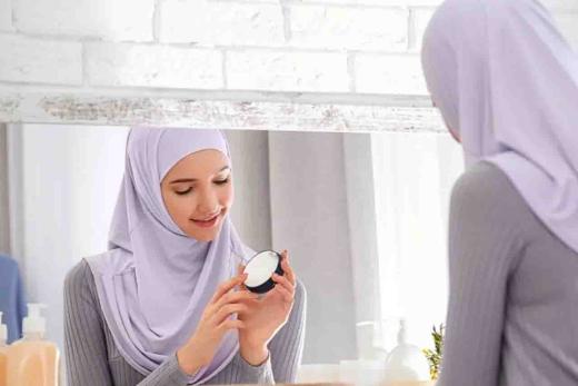 WartaPKU.com Tetap Glowing Saat Puasa, Ini Cara Menjaga Kesehatan Kulit