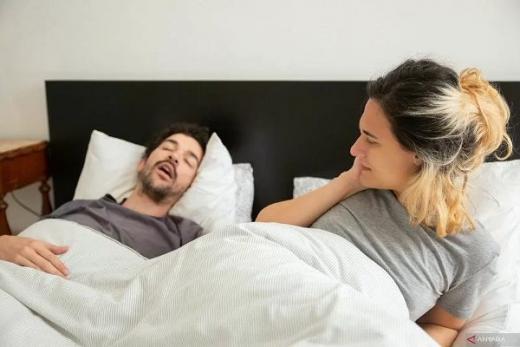 WartaPKU.com Merokok Bisa Sebabkan Tidur Mendengkur, Ini Penjelasan dan Cara Mengatasinya
