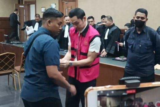 WartaPKU.com Harvey Moeis Divonis 6,5 Tahun Penjara dan Denda Rp 210 Miliar