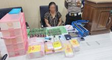 Gerebek Indekos di Payung Sekaki Pekanbaru, Polisi Sita Puluhan Gram Sabu dan Etomidate dari Tangan Wanita